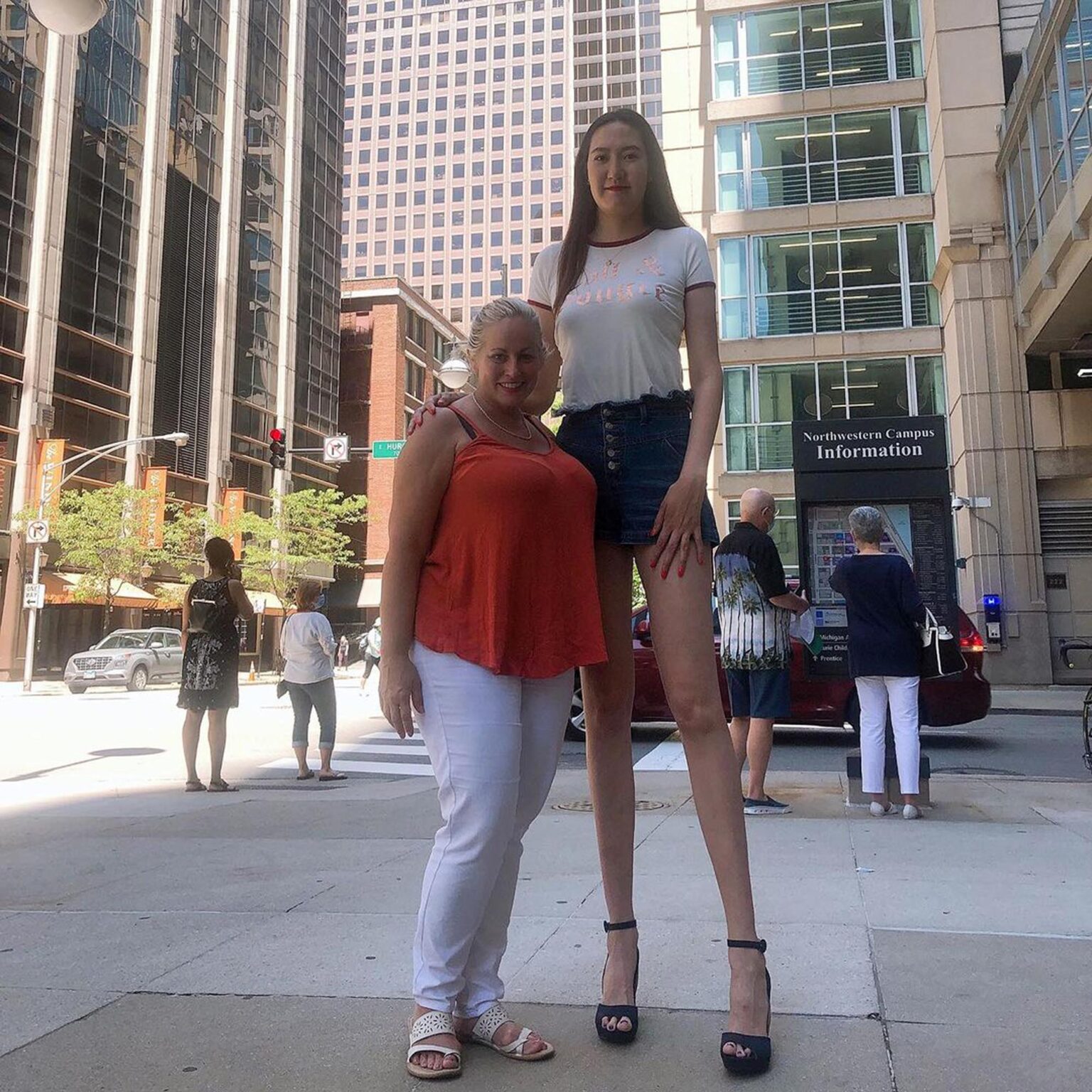 Meet The 6 Foot 9 Inch Model With The Worlds Longest Legs News Realpress